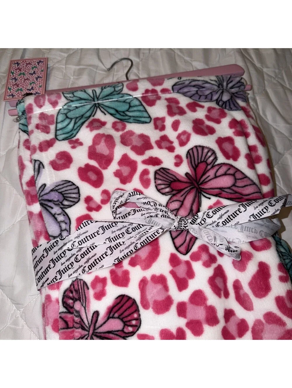 Juicy Couture indulge comfort